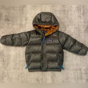 Baby Patagonia down jacket Grey size 2T